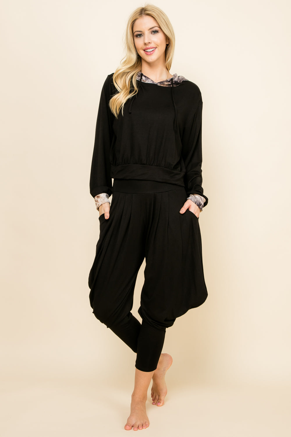 Black Solid Pants & Black Patchwork Hoodie