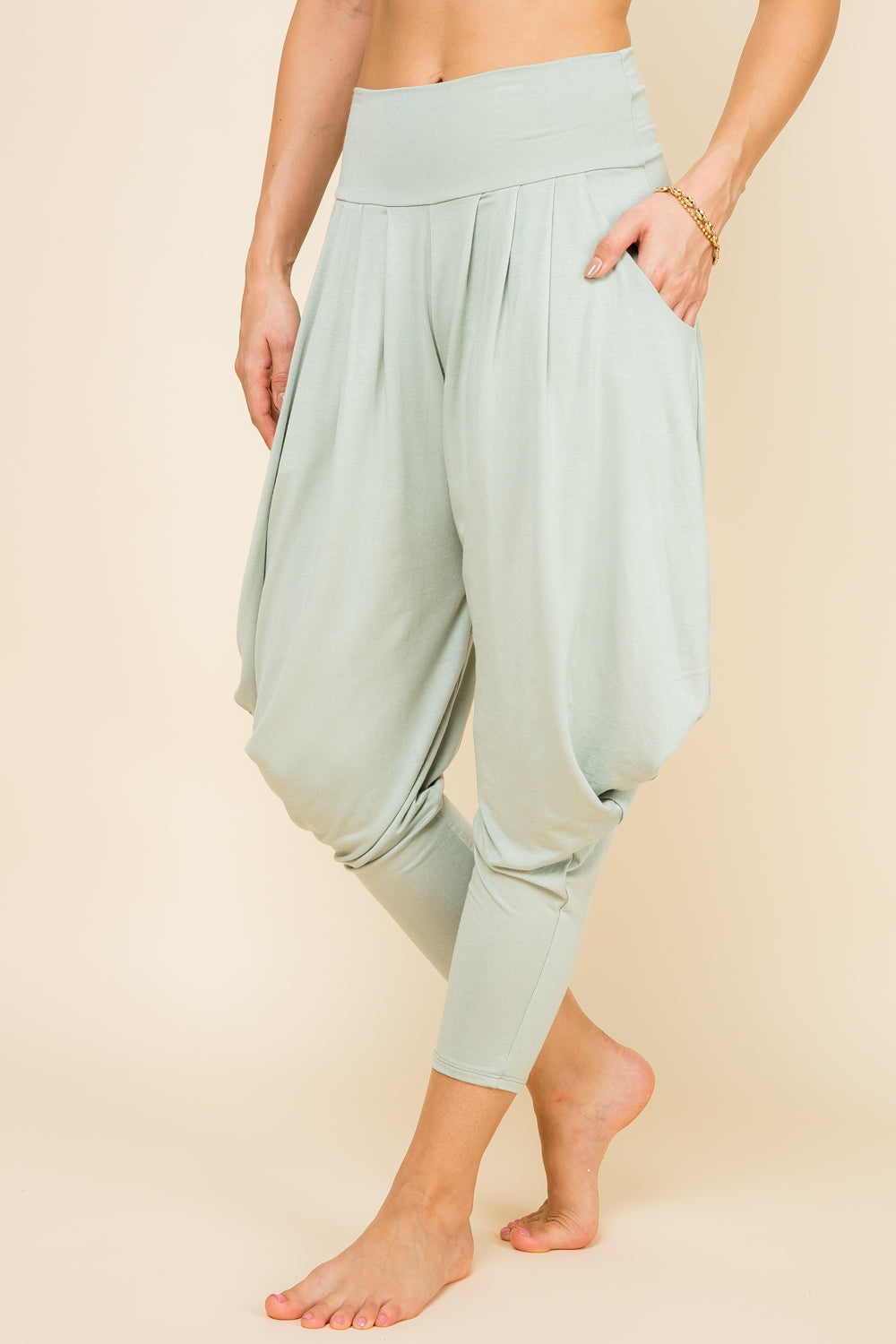 Side view of mint women’s harem pants with stretch waistband – Kooniez brand