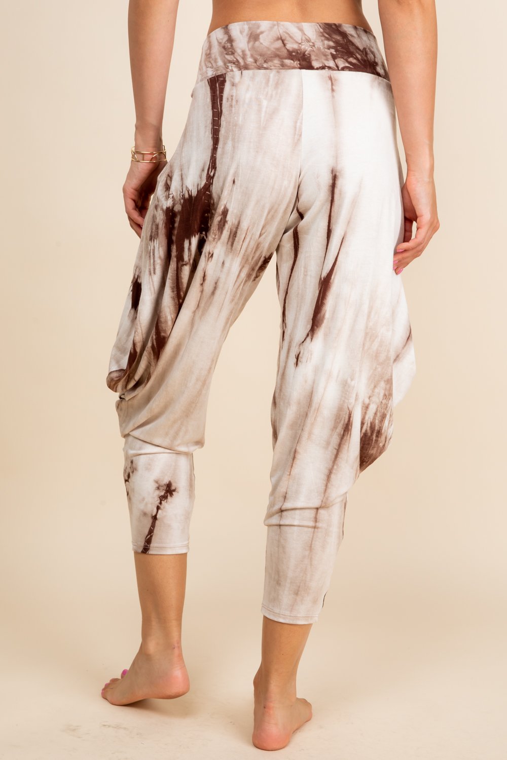 Back view of mocha tie-dye harem pants with adjustable hem and pockets – Kooniez