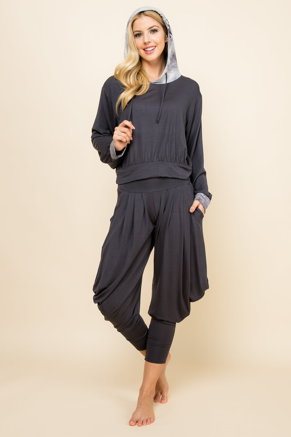 Charcoal Solid Pants &amp; Charcoal Patchwork Hoodie