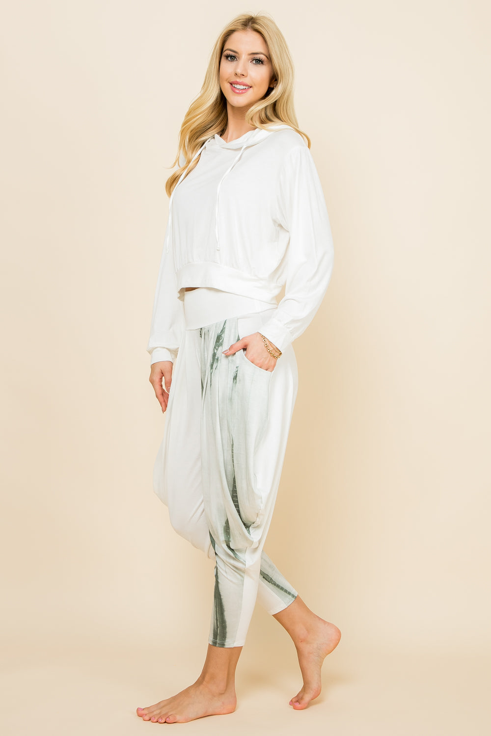 Mint Patchwork Pants &amp; Ivory Solid Hoodie