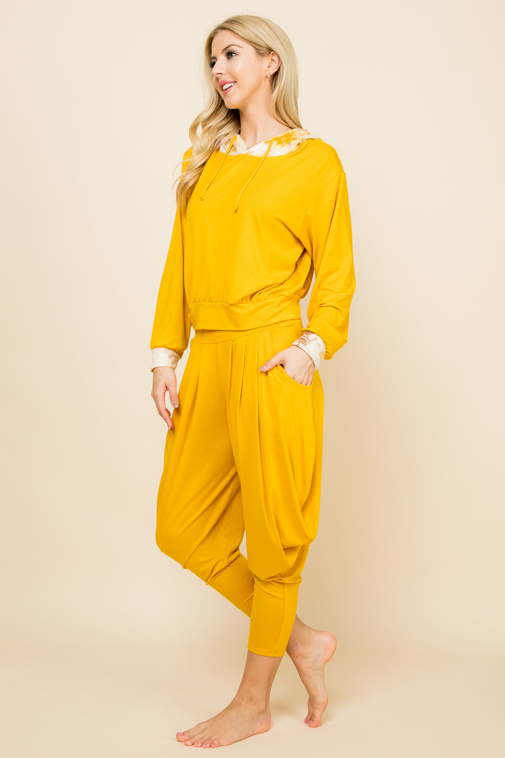 Mustard Solid Pants &amp; Mustard Patchwork Hoodie