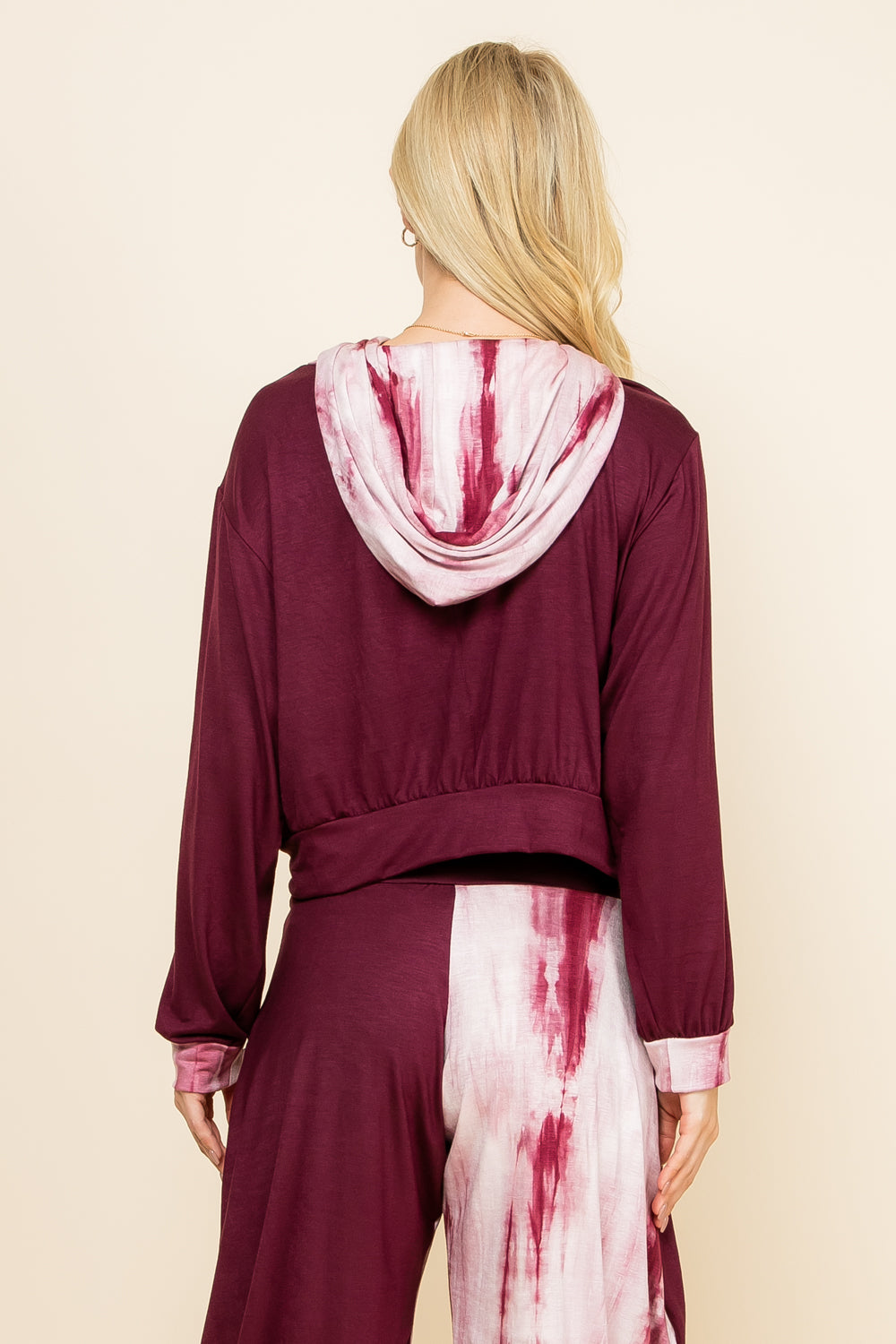 Back view of burgundy marble tie-dye patchwork women&